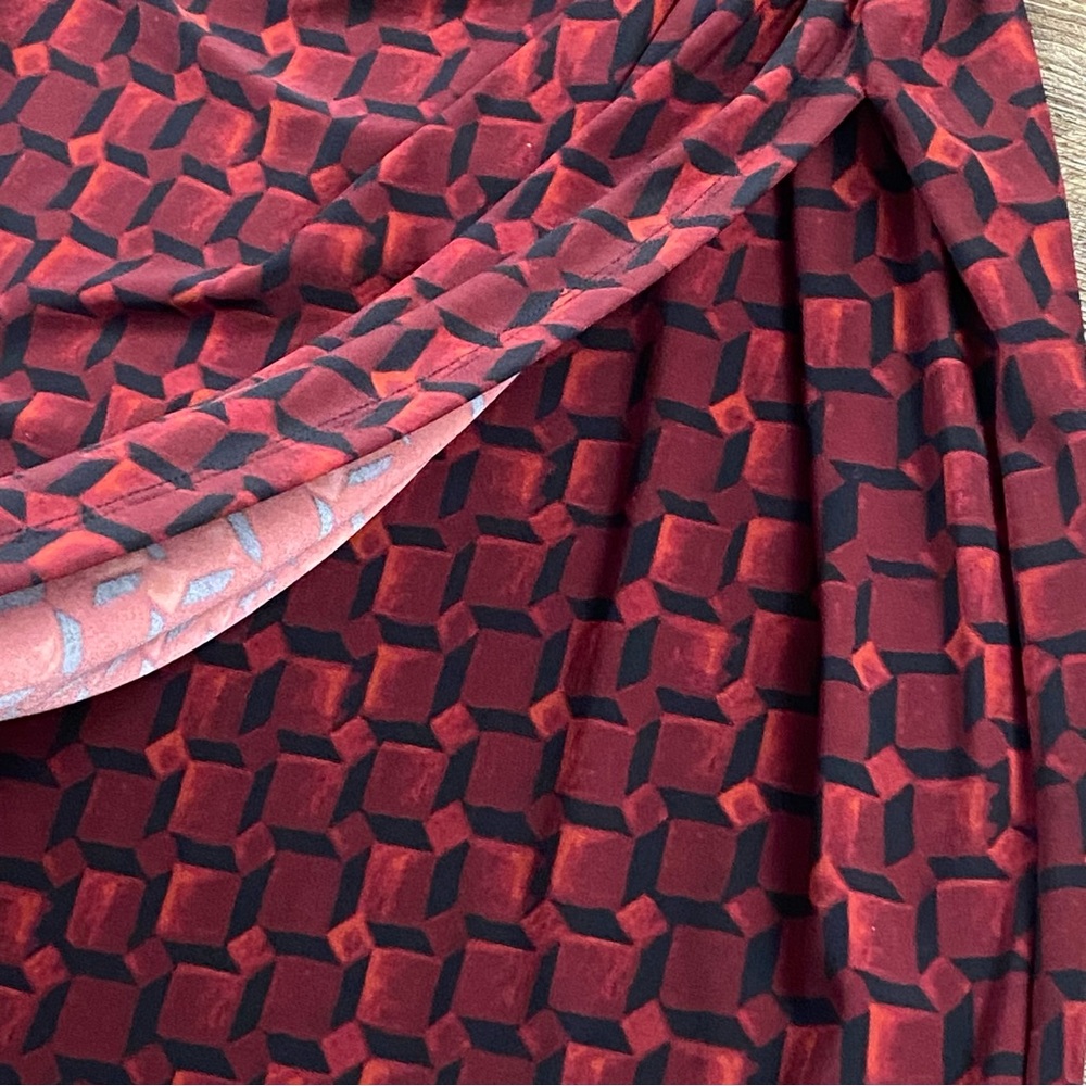 Patterned Red Dress - Picture 5 of 11
